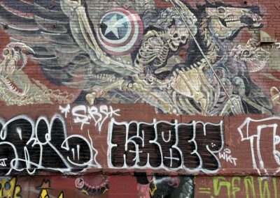 Murale par l’artiste Nychos (Street Art - Art District Los Angeles)