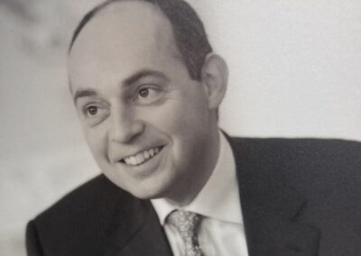 Organisation d'évènement sur mesure : Portrait d’Édouard Michelin (1963-2006) rejoint à la gérance de l’entreprise Michelin. Michelin consolide sa position aux États-Unis par le rachat d’Uniroyal-Goodrich, et lance la « percée Asie »