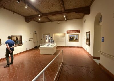 Voyage culturel sur mesure à Los Angeles : Galerie «California Bounty : Image and Identity, 1850-1930 » (L'abondance de la Californie : image et identité de 1850 à 1930). Musée Bowers – Santa Ana.