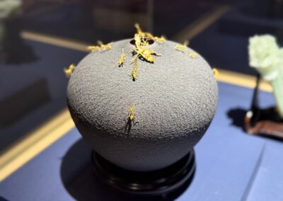 Voyage thématique sur l’art en Californie : Le « Monde parfait » (Perfect World) dans la section « The Art of Asia » (Musée Bowers – Santa Ana).